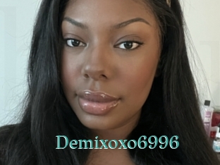 Demixoxo6996